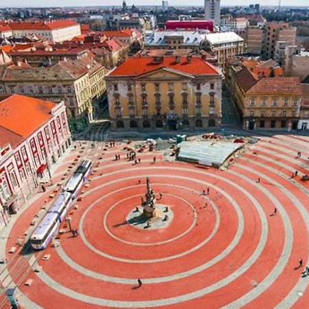 Central Terrace Escape With Jacuzzi Timisoara Exterior photo